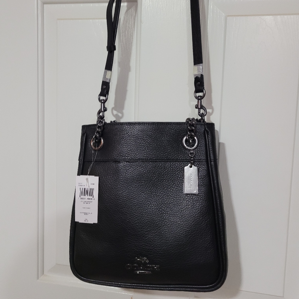 NWT's Coach Cammie   Black Leather Bucket Bag Shoulder Purse/ Crossbody  C8315